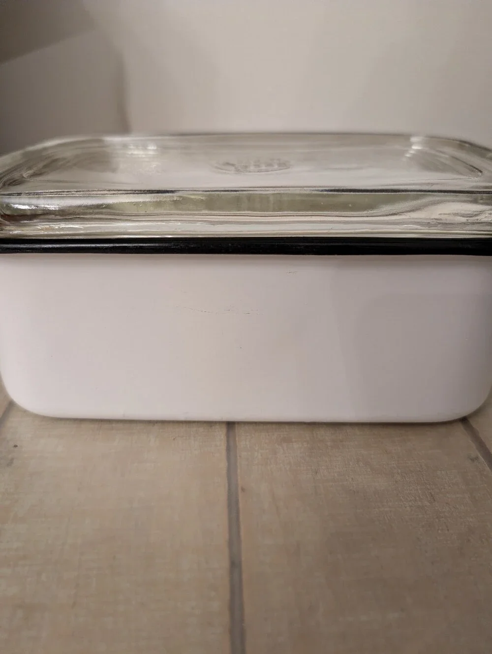 Vintage MCM Beco Ware Lidded Refrigerator Dish
